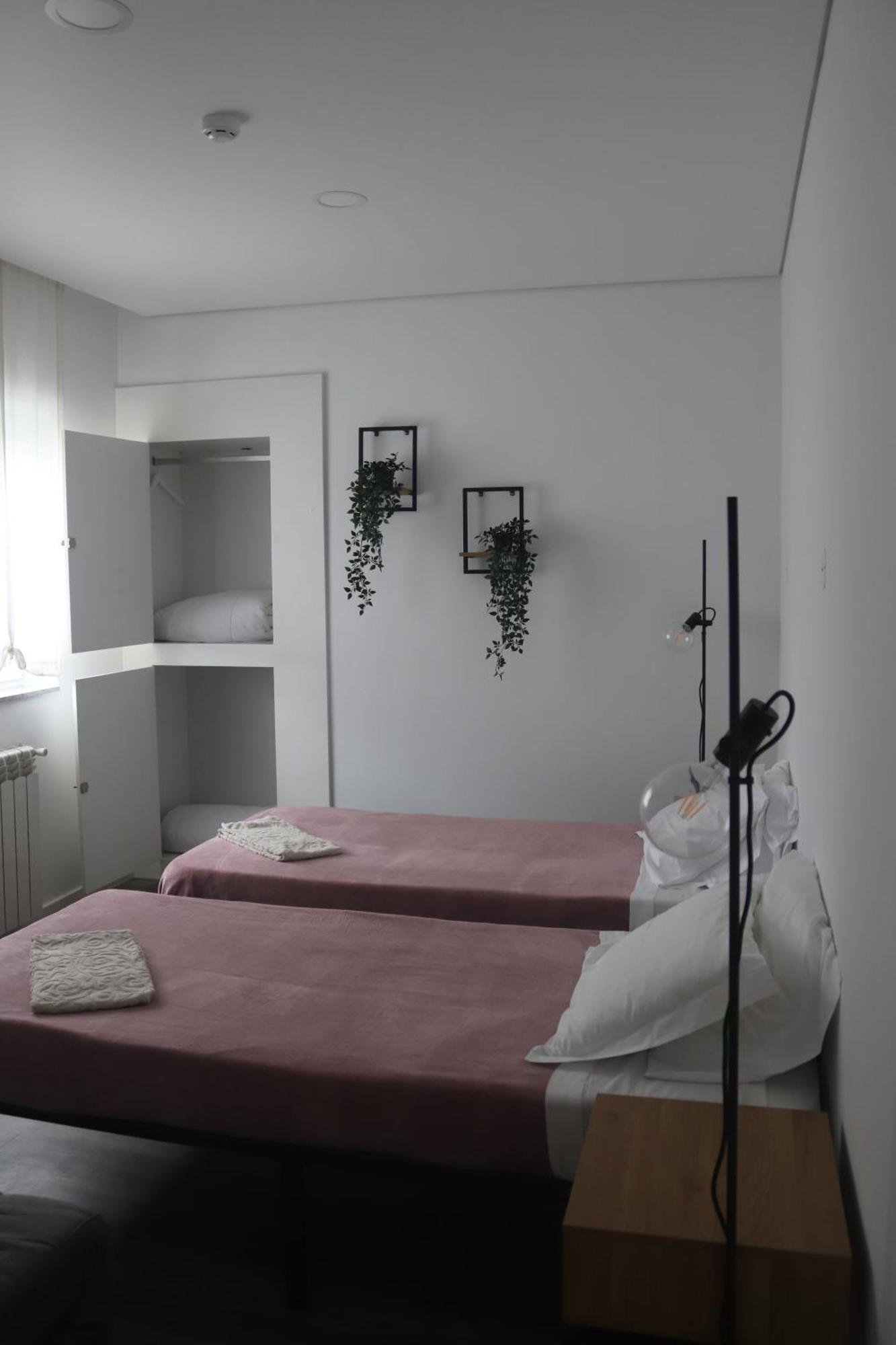 The Spot Ofir Hostel Esposende Exterior photo