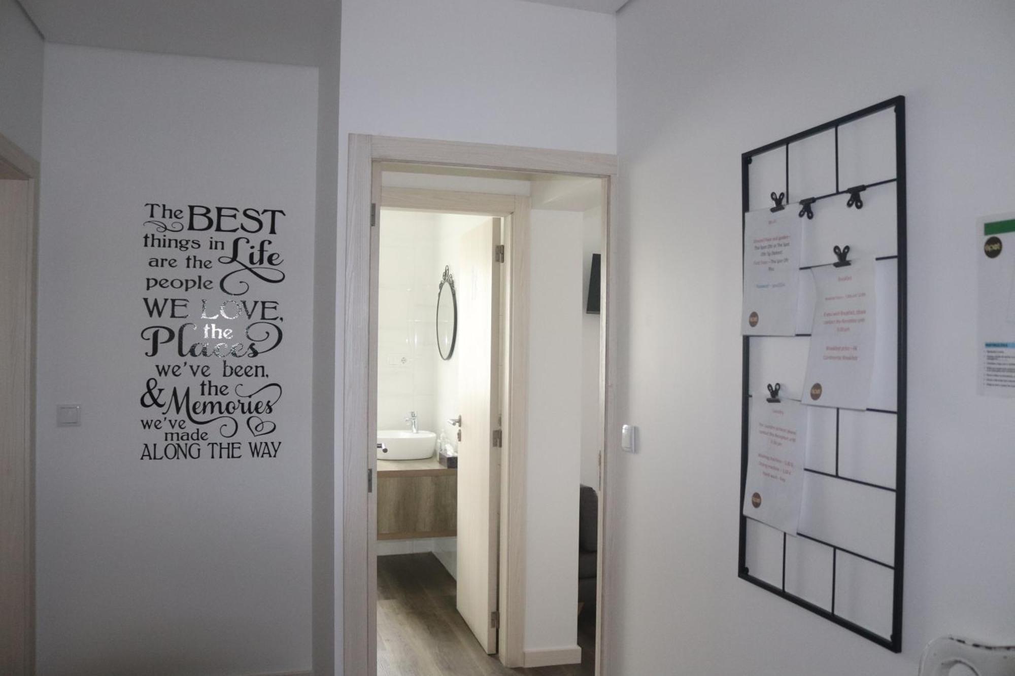 The Spot Ofir Hostel Esposende Exterior photo